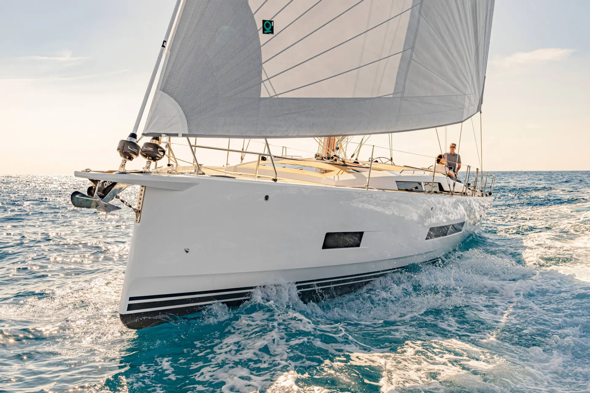 hanse-460-photo-exterieur-2021-hanse-460-bilder-web-exterior-0004jpg_7368863029332988694_2000